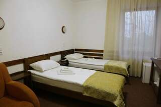Гостиница Пруссия Калининград Стандартный двухместный номер с 2 отдельными кроватями-2